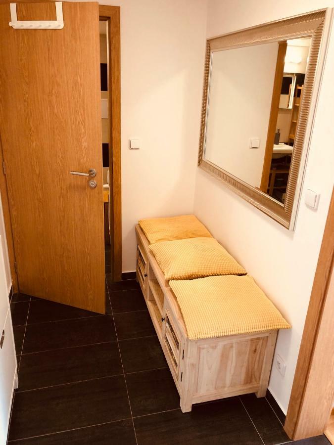 Apartment Moskevska With Terrace & Great Location Near The Centre Prague