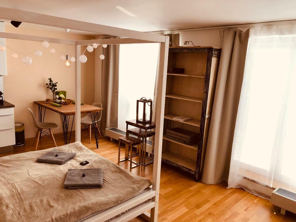 Apartment Moskevska With Terrace & Great Location Near The Centre