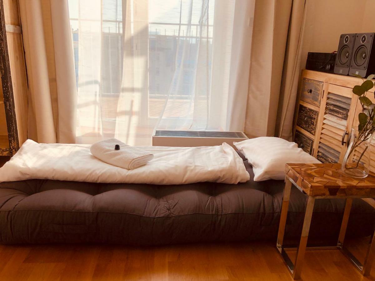Moskevska With Terrace & Great Location Near The Centre *
