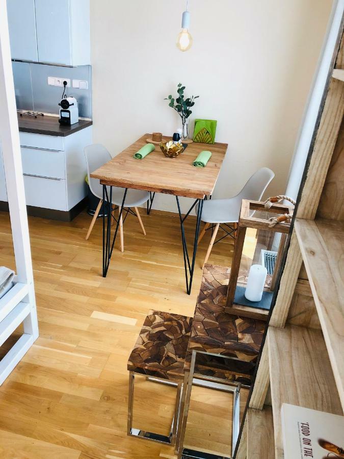 Moskevska With Terrace & Great Location Near The Centre Apartment *